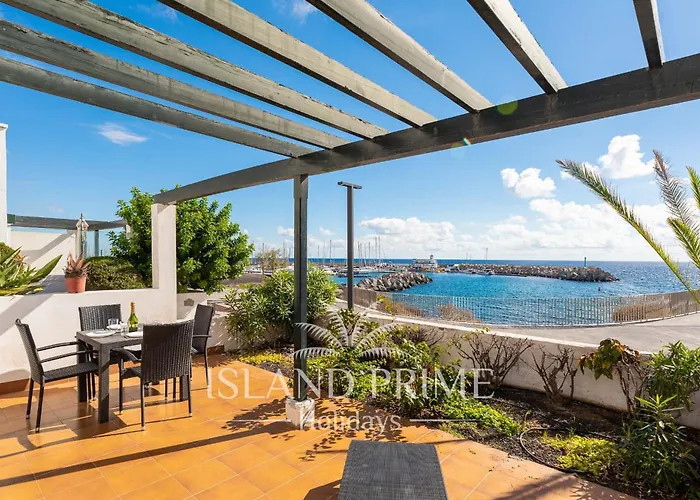 Oceanfront Holiday With Stunning Views Lbr650