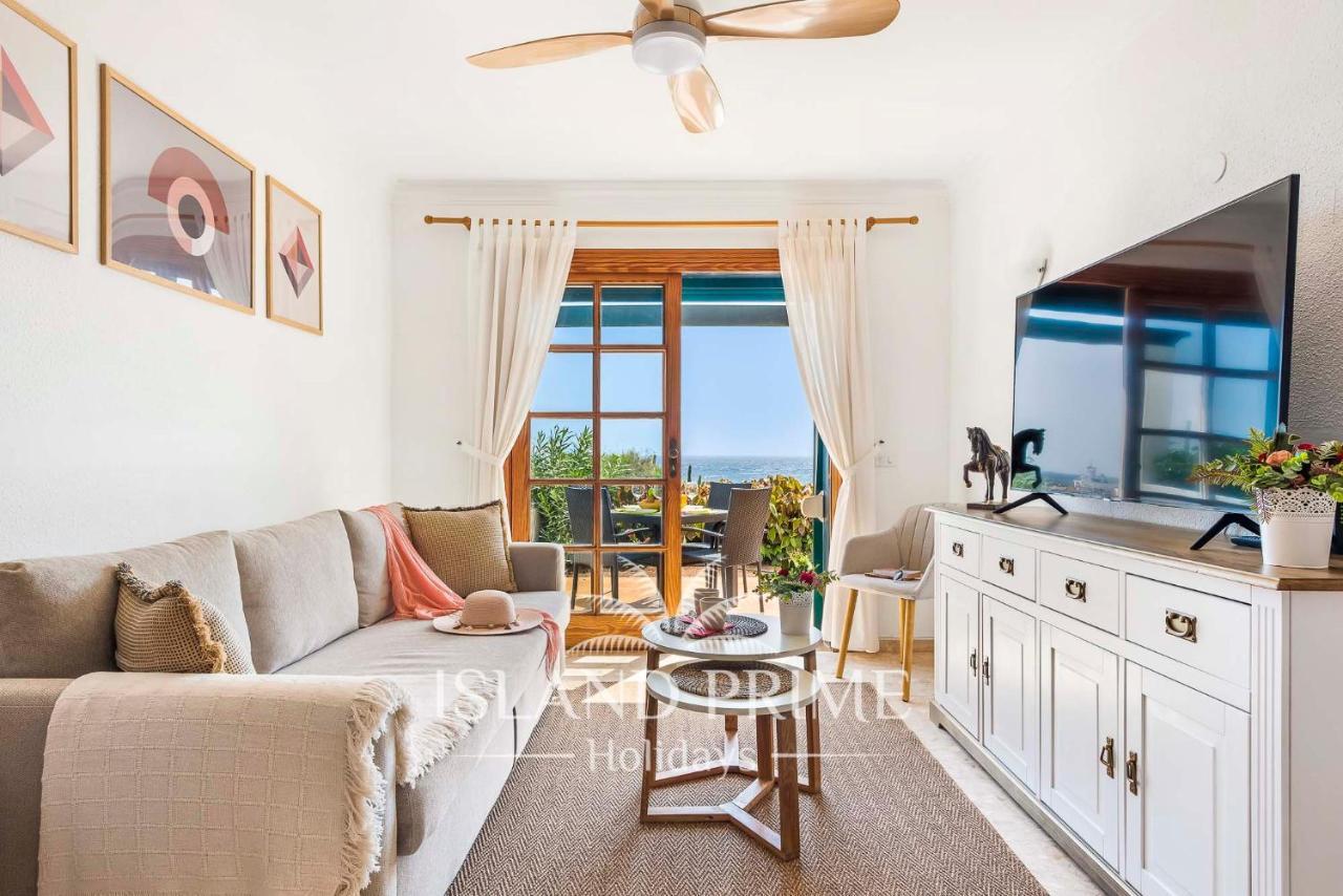 Apartment Oceanfront With Stunning Views Lbr650 *